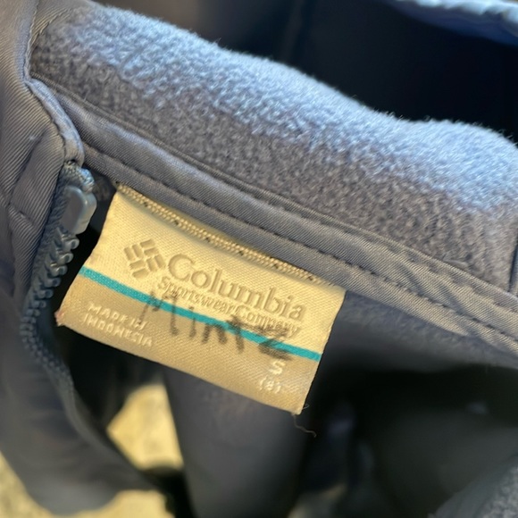 Columbia girls size small jacket - Picture 5 of 9